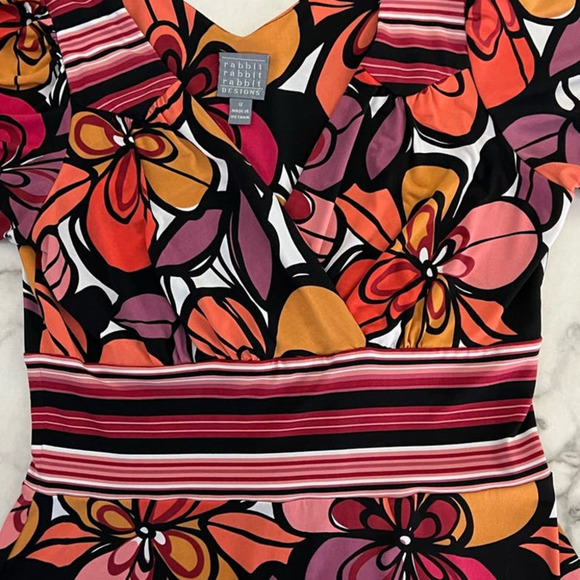 Rabbit Rabbit Rabbit Design V Neck Fit & Flare Midi Dress, Short Sleeve, size 12 - Picture 6 of 7